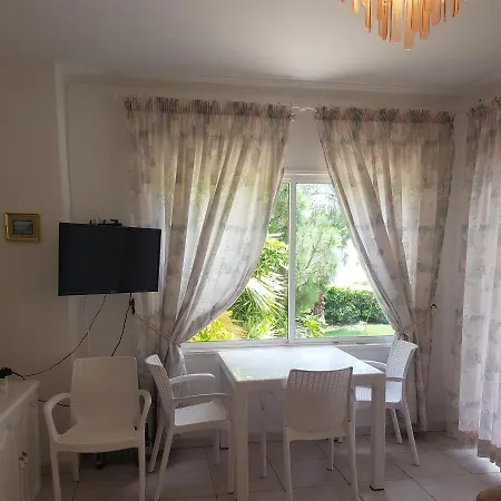 Lilia Sur Apartman